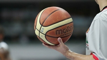 Christmas children's basketball tournament